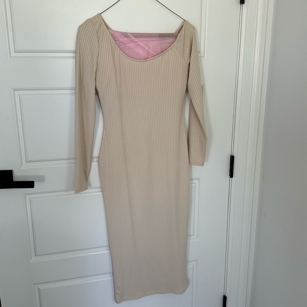 carlibybel x missguided off shoulder midi dress